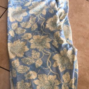 Lularoe floral tc leggings